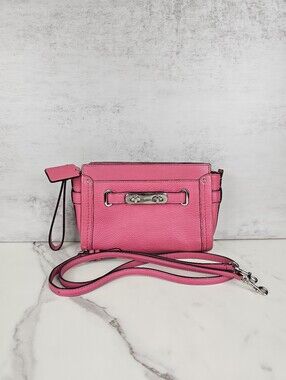 Coach Hot Pink Pebbled Leather Swagger 2 In 1 Crossbody/Wristlet